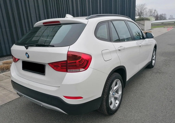 BMW X1 cena 53500 przebieg: 205000, rok produkcji 2012 z Gniewkowo małe 326